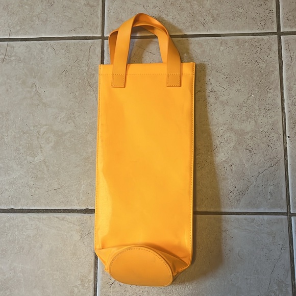 LOT of 2 VEUVE CLICQUOT CHAMPAGNE HOLDER 750 ML - Picture 5 of 6